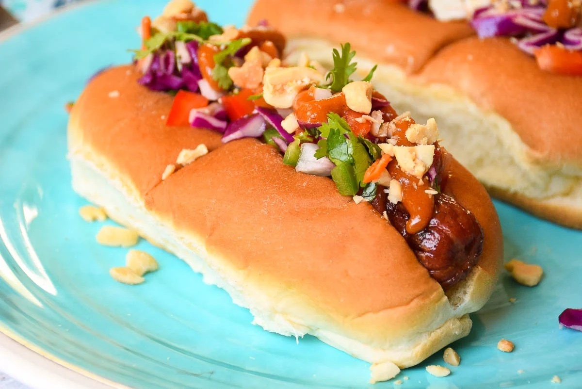 Asian Inspired Hot Dogs - The Tipsy Housewife